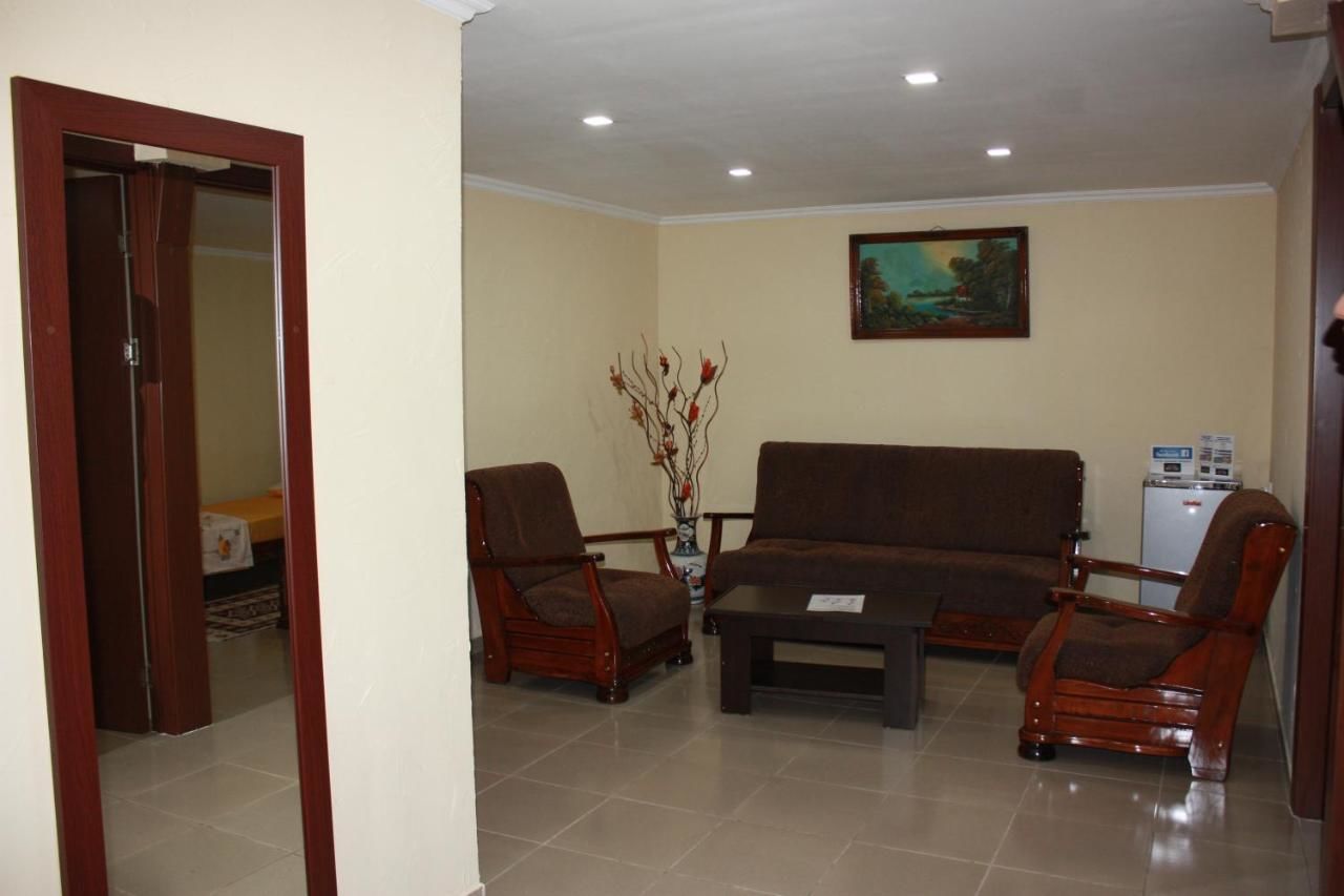 Отель Paradise Hotel Тбилиси-29