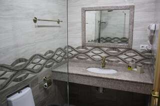 Отель Paradise Hotel Тбилиси Люкс-7