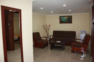 Отель Paradise Hotel Тбилиси Семейный номер-1